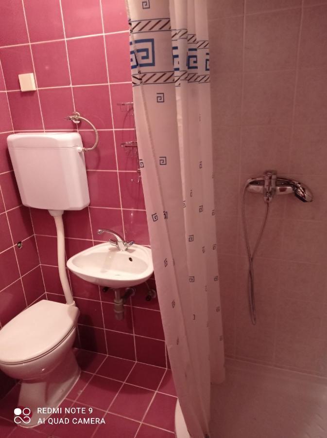 Studio Apartman Premantura Luaran gambar